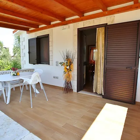 Agriturismo I Tesori Del Sud Vieste, Puglia Exterior foto